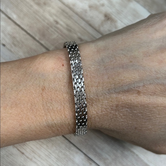 Monet Silver Chain Bracelet - Picture 6 of 8